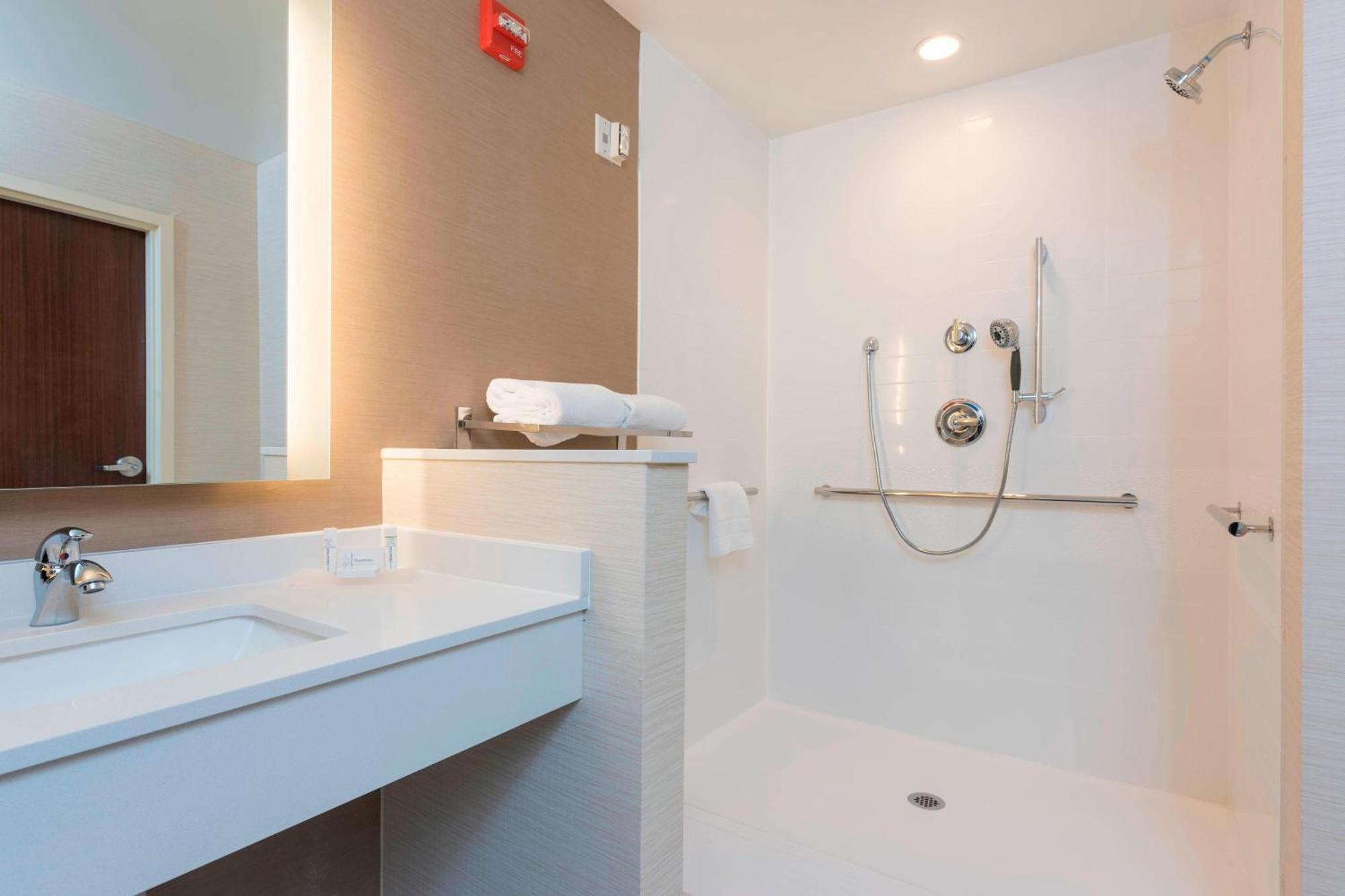 Fairfield Inn & Suites By Marriott Indianapolis Fishers Exterior photo